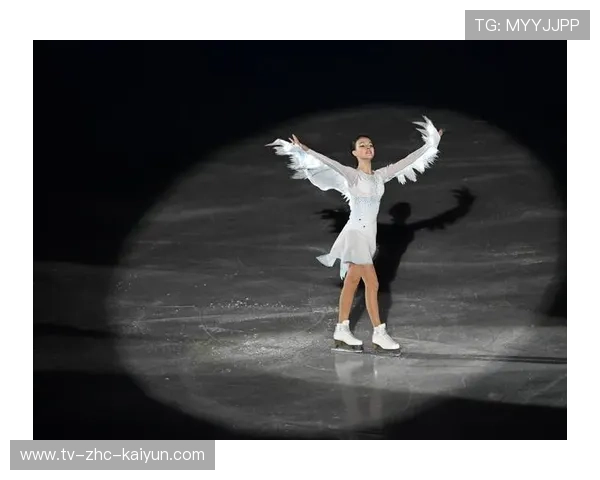 花样滑冰选手转型为表演艺术家，商业价值暴增